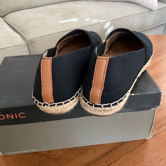 Vionic Coast Valeri Espadrille - Picture 7 of 8